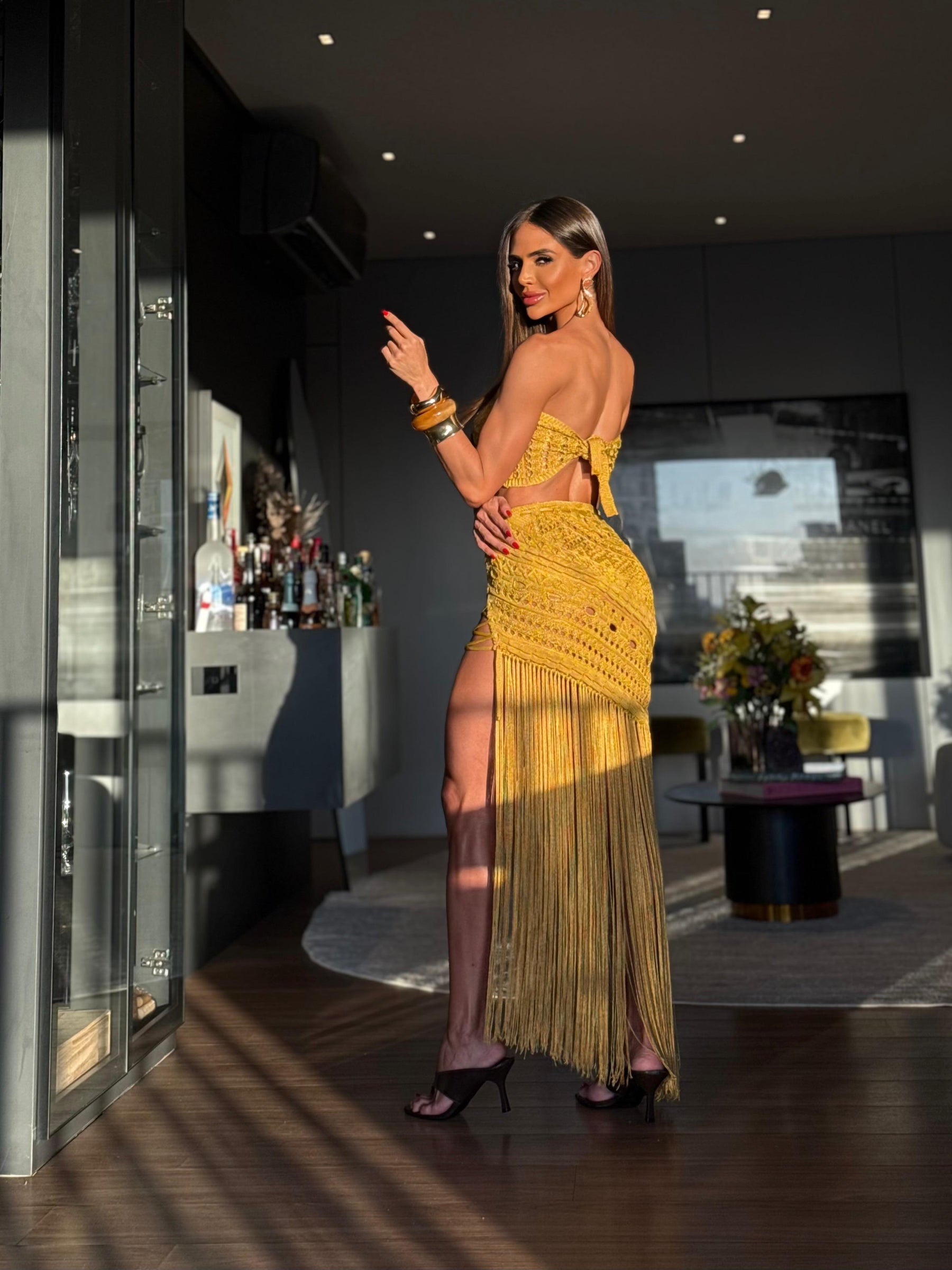 CONJUNTO VERANO GOLD - TOP, SAIA E HOT PANT , FIOS DE SEDA