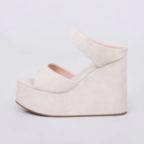 Tamanco Feminino de Camurça