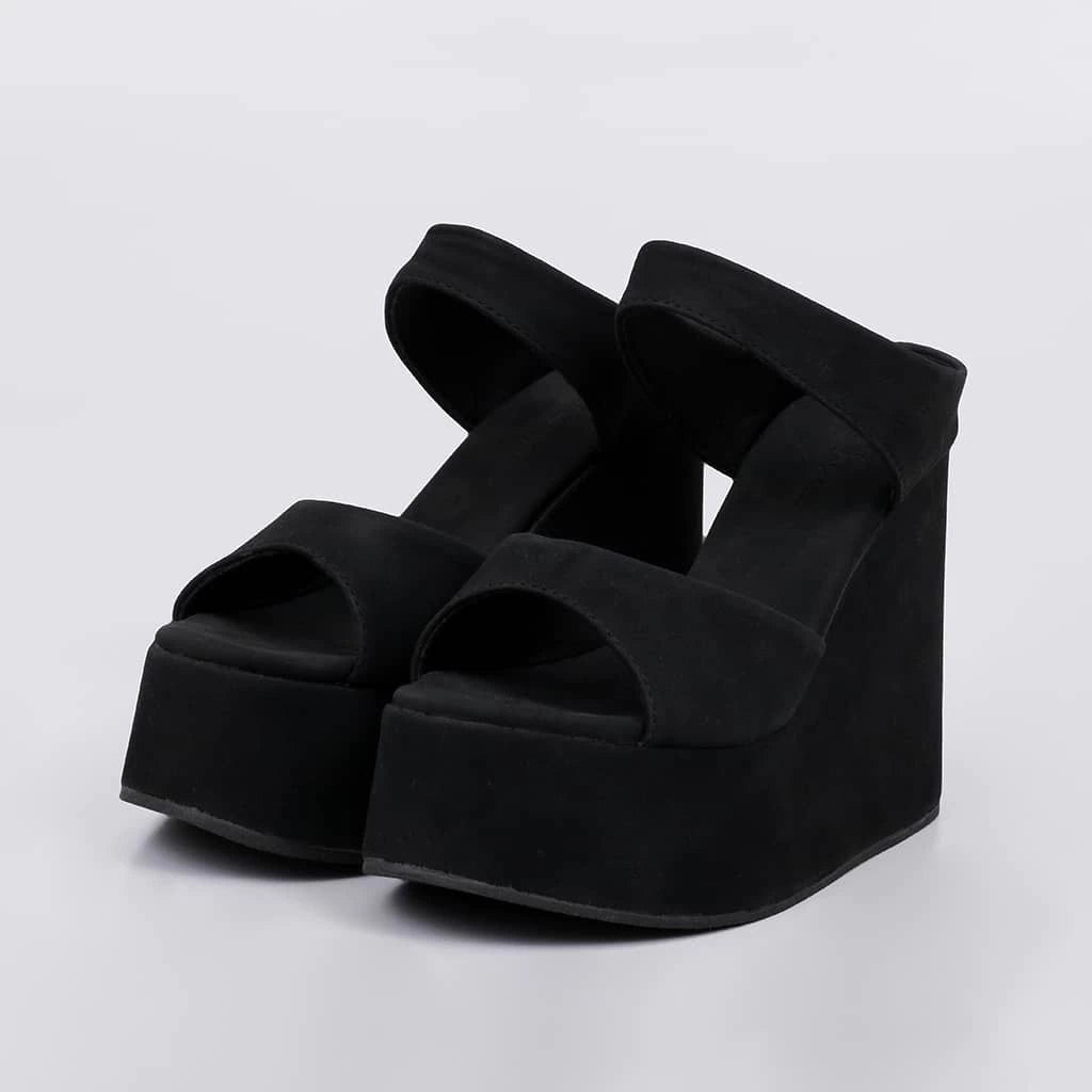 Tamanco Feminino de Camurça